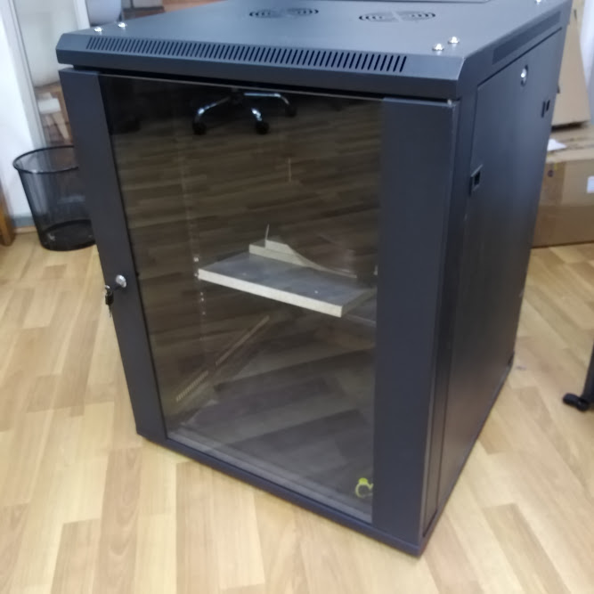 CASE SERVIIDOR